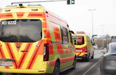 Poliisin lisäksi tapahtumapaikalla on myös ensihoito, pelastuslaitos sekä sosiaali- ja kriisipäivystys. Kuvituskuva.