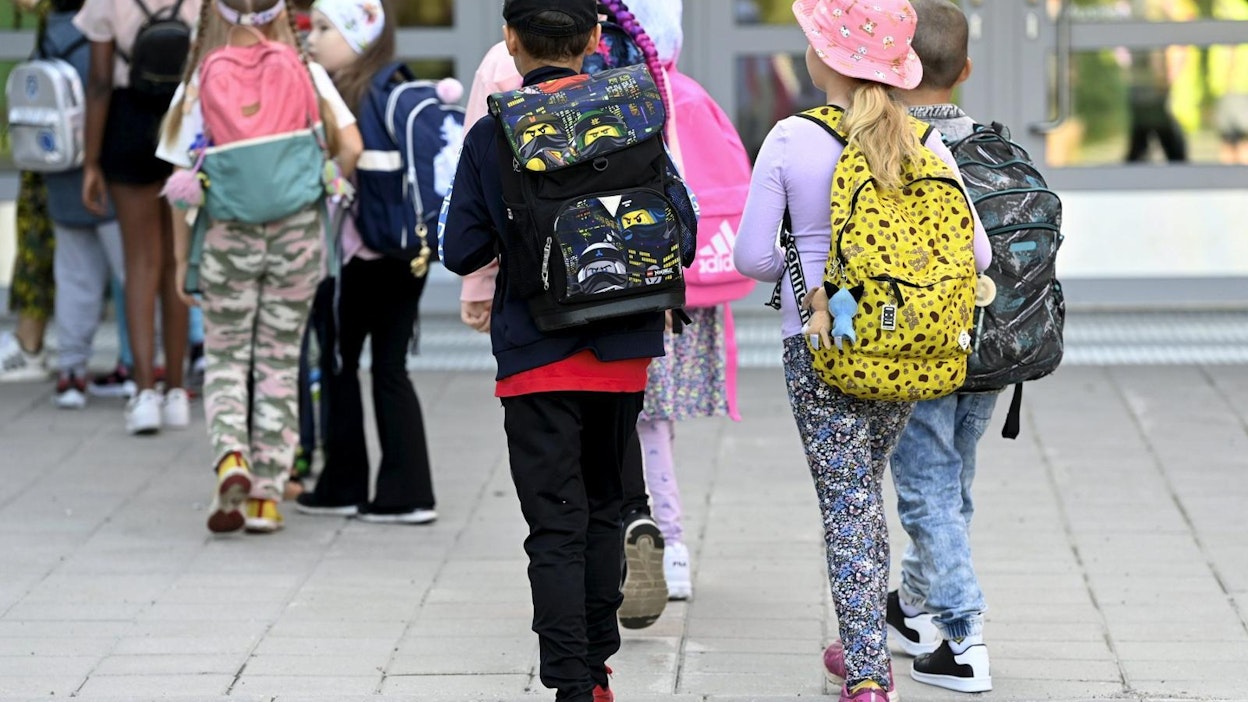 Sukupuolten sisäiset erot suurenevat, ja heikompien osaaminen on heikentynyt edelleen.