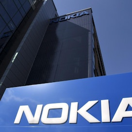 Nokian kurssi oli aamupäivällä liki kahdeksan prosentin laskussa. LEHTIKUVA / Markku Ulander