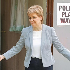 Skotlannin alueparlamentin pääministeri Nicola Sturgeon on ajanut aktiivisesti uutta kansanäänestystä Skotlannin itsenäistymisestä. LEHTIKUVA/AFP