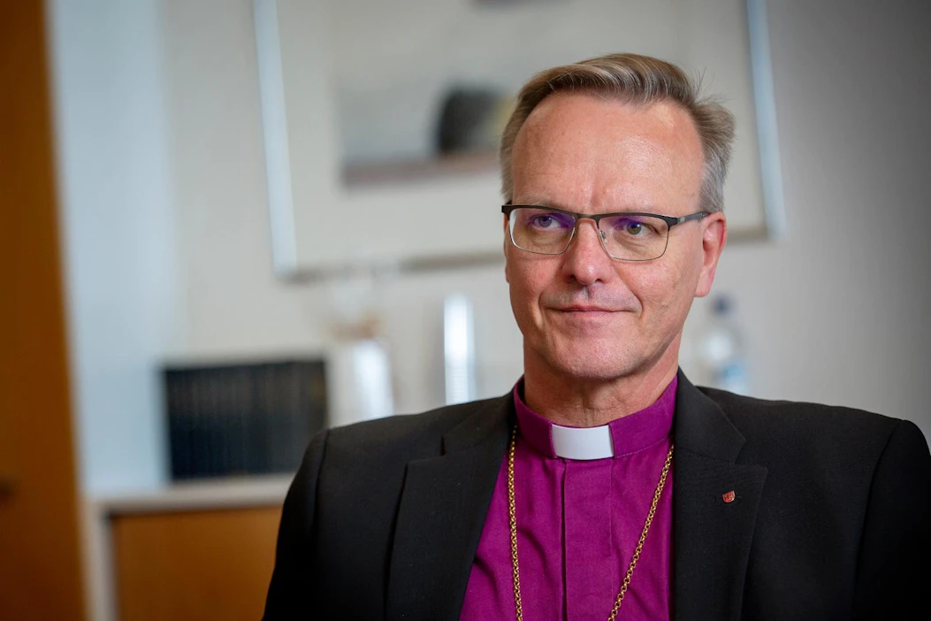 Kärjekkäät ilmaisut ja väärinymmärrykset johtuvat arkkipiispa Tapio Luoman mielestä siitä, että Suomessa ei ole totuttu keskustelemaan luontevasti uskonnollisista kysymyksistä.