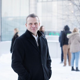 Valtiovarainministeri Petteri Orpo toi esiin huolensa ilmastoasioista Helsingissä lauantaina.