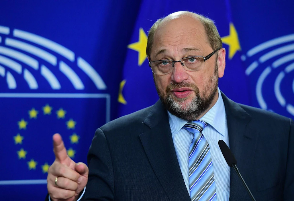EU-parlamentin puhemies Martin Schulz arvioi Bild am Sonntag -lehden haastattelussa, että odottelu lisää epävarmuutta entisestään. LEHTIKUVA/AFP