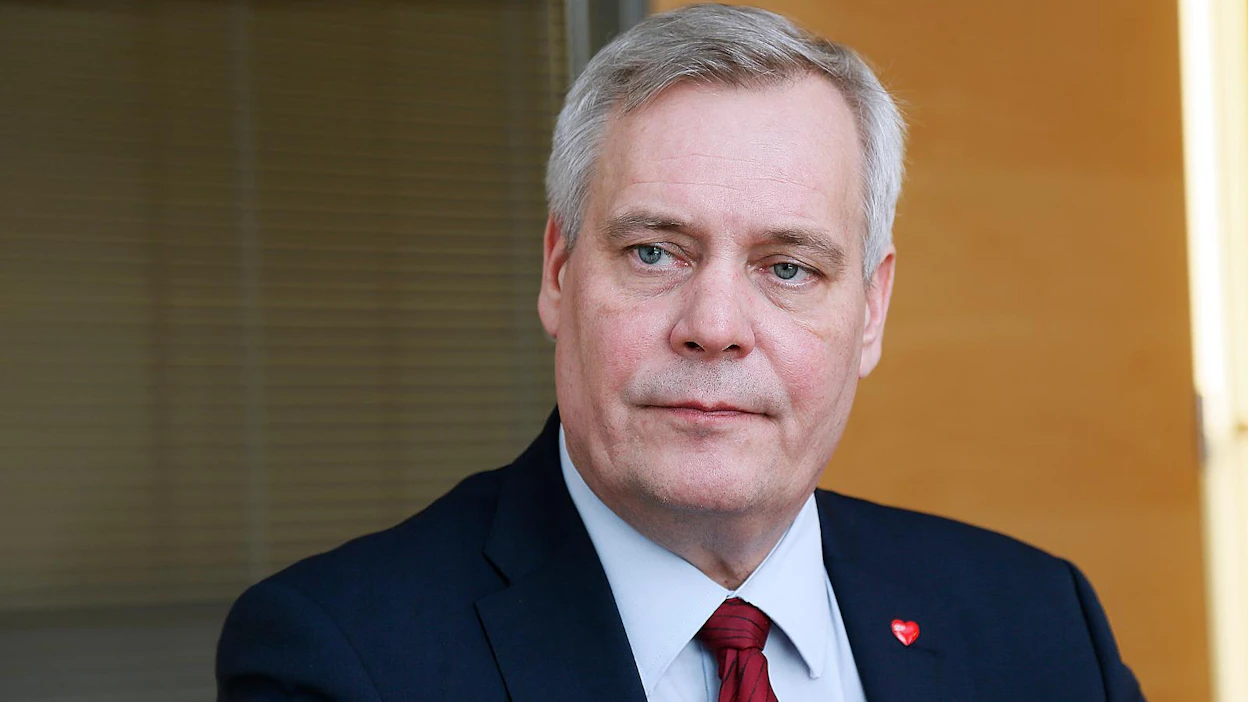 Antti Rinne on edelleen SDP:n puheenjohtaja, vaikka Sanna Marin on toiminut pääministerinä viime joulukuusta lähtien.