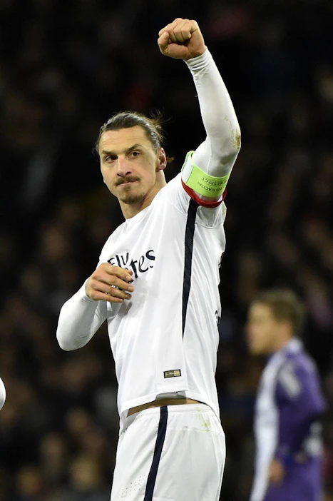 Hyökkääjä Zlatan Ibrahimovic on moninkertainen Italian liigamestari ja Ruotsin paras jalkapalloilija.