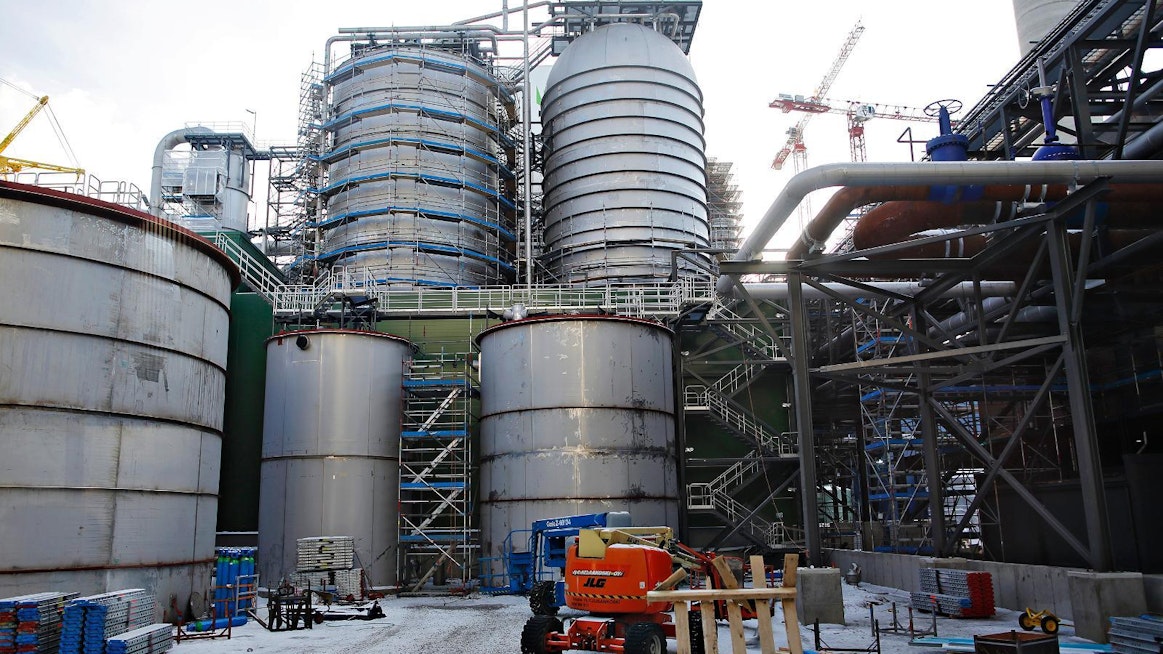 Metsä Groupin Äänekosken tehdasprojekti alkaa olla loppusuoralla. Konsernissa harkittiin myös biodieselinvestointia Kemiin, mutta siitä luovuttiin vuonna 2012.