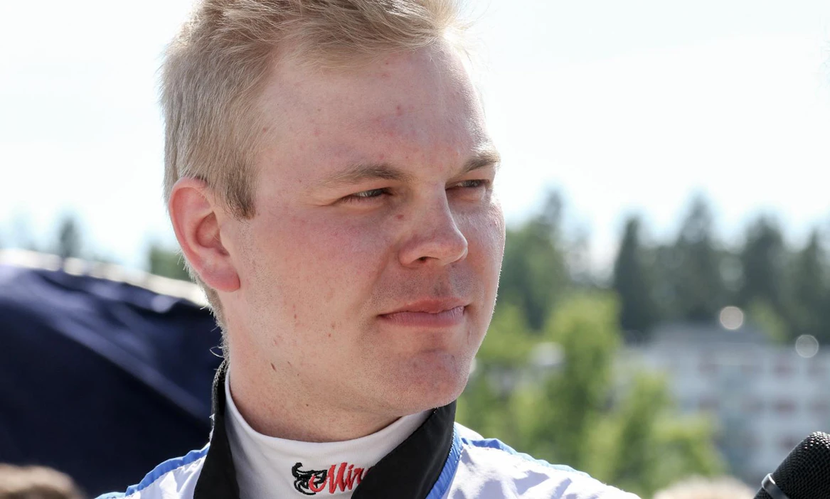 Heikki Mikkosella on Rovaniemen kierroksella parikin todella mielenkiintoista ajokkia.