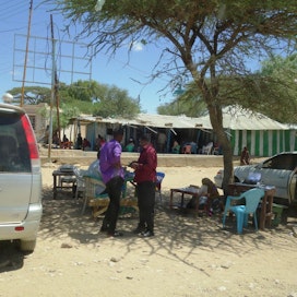 Yksi maista, joita nälkäkriisi uhkaa, on Somalia. Kuvassa paikallinen tori Somaliassa vuonna 2015.