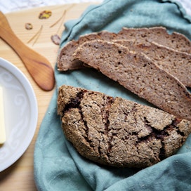 Suomalaiset yhdistävät erityisesti ruisleipään laatusanoja, kuten aito, puhdas tai juureva.