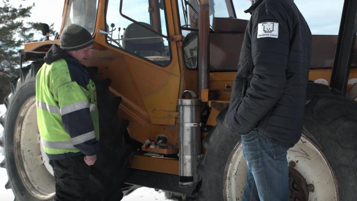 Eero Kallonen ja Muwex käyvät tarkasti läpi biolämmittimen toimintaperiaatteen.