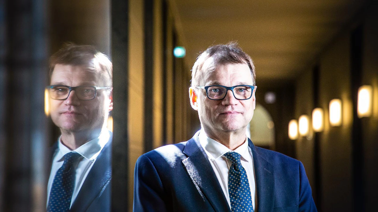 HS:n lähteiden mukaan Juha Sipilä pyrki hallitustaipaleen alkuvaiheessa siirtämään valtion yli 30 miljardin arvoiset yhtiöomistukset pitkälti oman päätäntävaltansa alaisiksi.