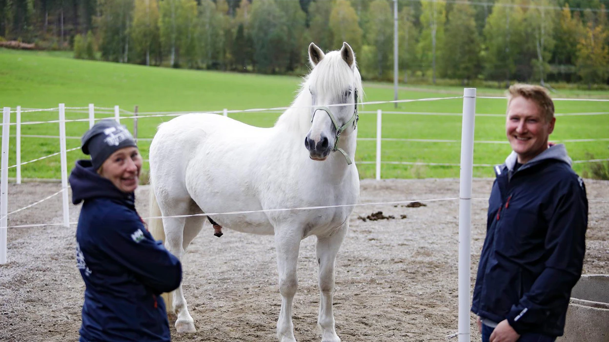 Anniina ja Samuel Uusitalolle hevoset ovat olleet maatalouden sivuelinkeino vuoden alusta lähtien.