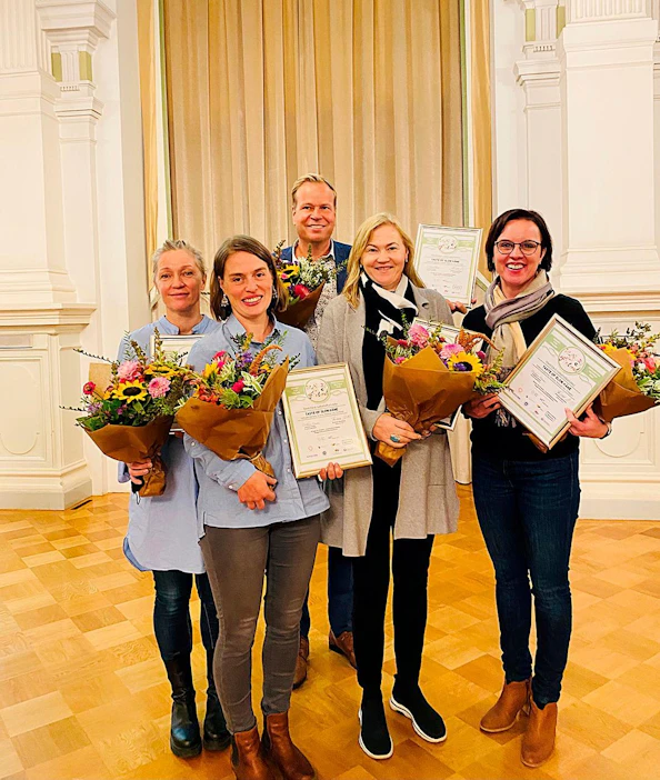 Edessä Nina Toivonen Tiirinkoski (vas.), Siri Taalas Pekkolan tila, Anne Pekkanen Hahkialan Kartano, Karita Toivanen MTK Häme ja takana Samu Lecsenius Iloranta.