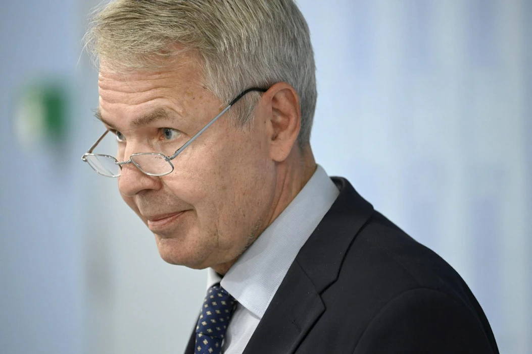 Haaviston mukaan EU:lla on rajalliset resurssit vaikuttaa tilanteeseen Valko-Venäjän ja EU-maiden rajoilla. LEHTIKUVA / HEIKKI SAUKKOMAA