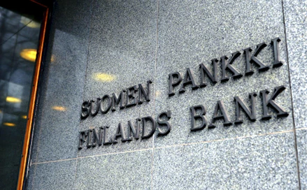 Suomen Pankin mukaan talouskasvu on piristynyt yksityisen kulutuksen johdolla. Loppuvuoden aikana myös viennin odotetaan voimistuvan. LEHTIKUVA / EMMI KORHONEN