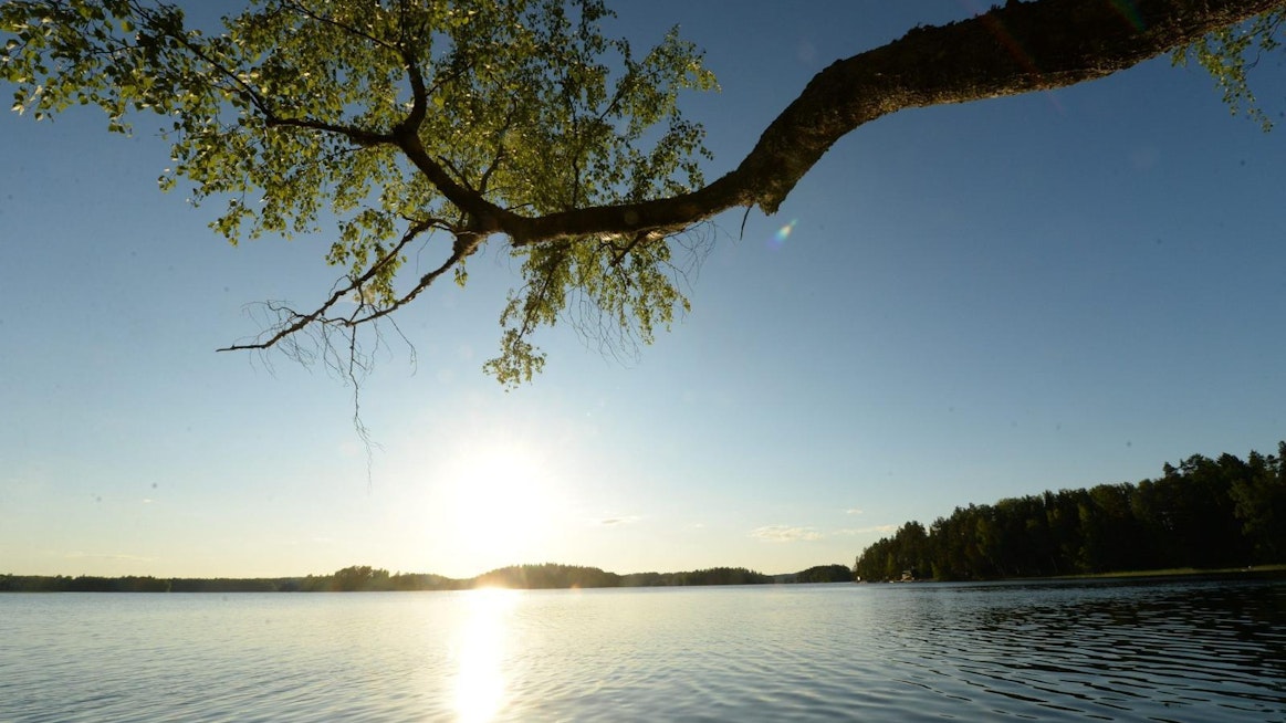 Maan eteläosissa voidaan tänään hätyytellä jopa hellelukemia eli yli 25 asteen lämpötiloja. Arkistokuva.
