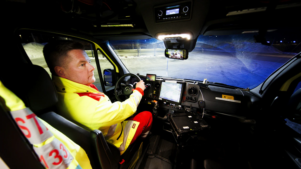 Kustannustehokkaita toimintamalleja ensihoidon järjestämiseen on eri alueilla jo käytössä, Juha Hyötyläinen sanoo. ”Esimerkiksi psykiatrisen ambulanssin pilottikokeilusta Pirkanmaalla ja Varsinais-Suomessa toimivasta geriatrisesta ambulanssista on saatu erittäin hyviä kokemuksia."