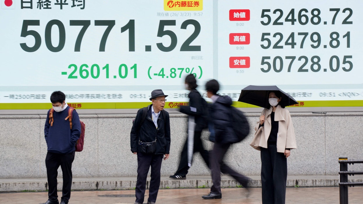 Aasiassa pörssit avautuivat uuteen pörssiviikkoon laskussa.