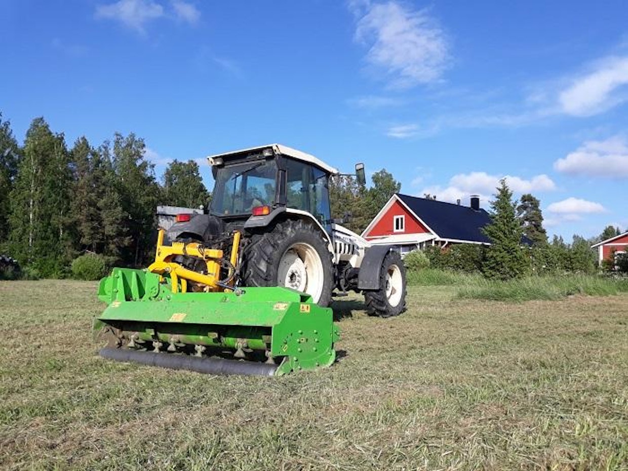 Cabe Finlandia 2020 -piennarmurskain on kehitetty kestämään isoja kilometrimääria ja suomalaisia oloja.