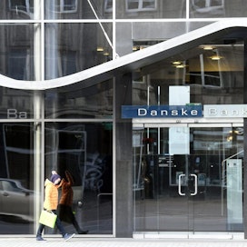 Danske Bank suunnittelee kaikkiaan 1 600 työpaikkan vähentämistä. LEHTIKUVA / HEIKKI SAUKKOMAA