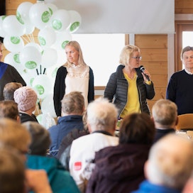 Eurovaaliehdokkaat Karri Ollila, Aura Salla, Miapetra Kumpula-Natri ja Mauri Pekkarinen haluavat säilyttää päätösvallan metsäasioista EU:n jäsenmailla.