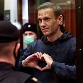 Venäjällä keskeinen oppositiovaikuttaja ja Kremlin vallanpitäjien kriitikko Aleksei Navalnyi on jälleen tänään astumassa oikeuden eteen Moskovassa. LEHTIKUVA/AFP