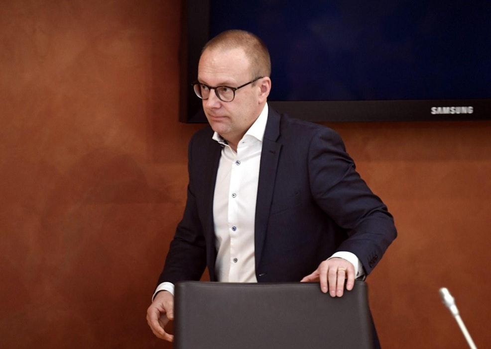 Puheenjohtaja Jarkko Eloranta SAK:n hallituksen kokouksessa tänään. LEHTIKUVA / Jussi Nukari