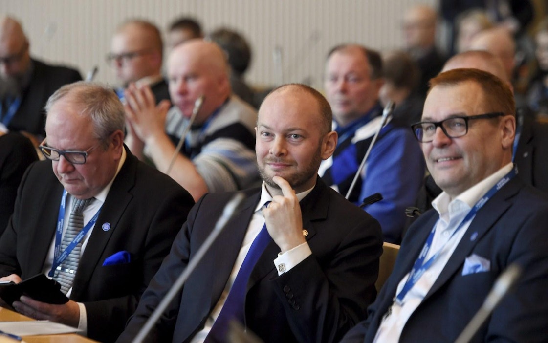 Terholla ei ollut puheenjohtajakisassa vastaehdokkaita.