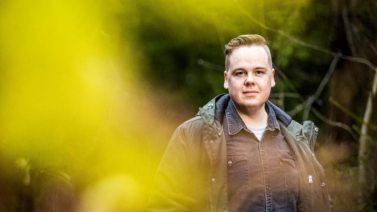 Antti Tuomas Heikkinen vetäytyy mielellään vapaa-ajallaan luonnon helmaan. Helsingin Keskuspuisto kodin vieressä on hänelle tärkeä paikka.
