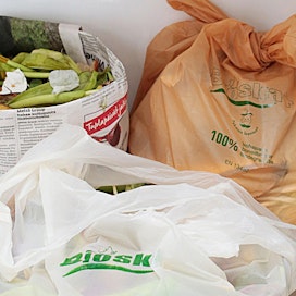 ”Kierrättäminen on rahan laittamista pankkitilille”, tuumaa Lauri Kontro.
