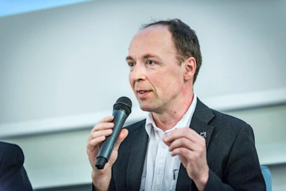 Jussi Halla-aho valittiin tänään perussuomalaisten uudeksi puheenjohtajaksi.