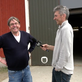 Seppo Kangas kertoo Juha Jokisen haastattelussa vaiheistaan hevosten parissa.