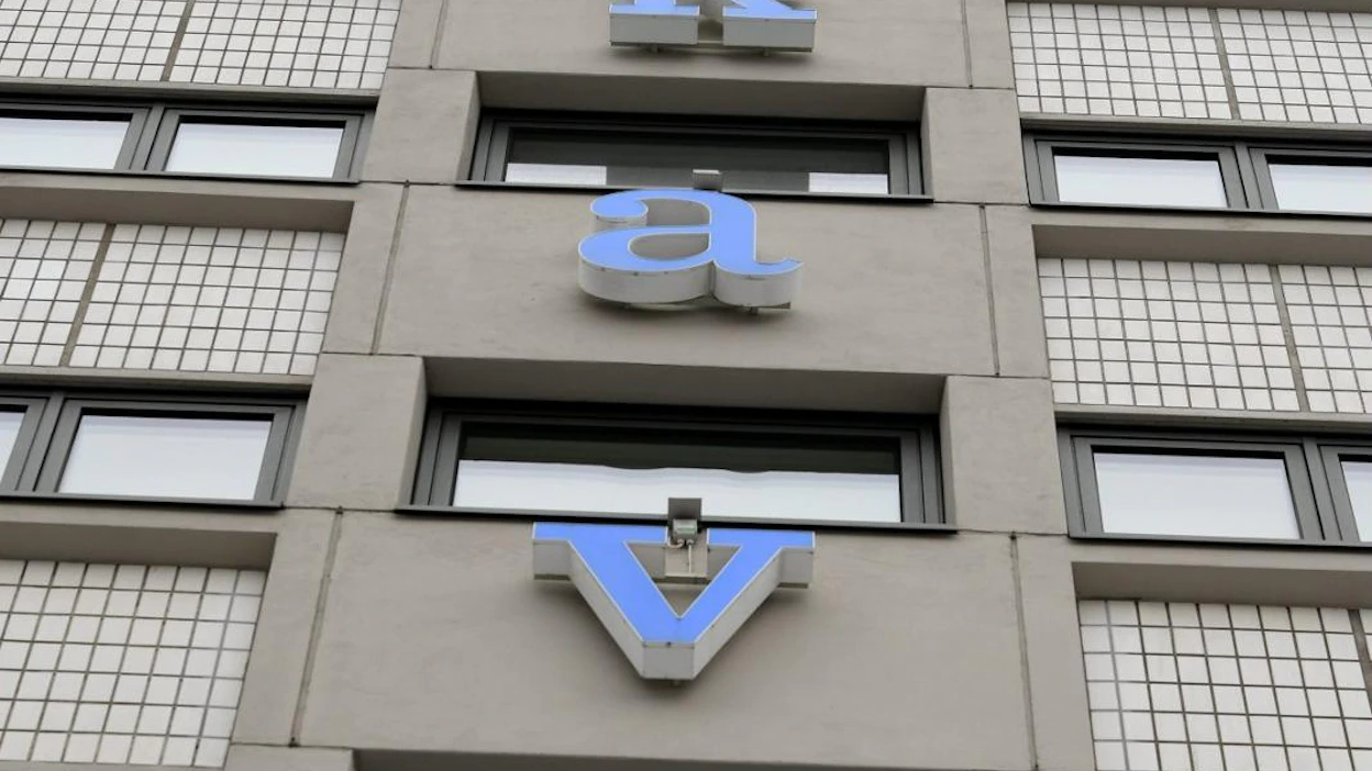 Akavan pääekonomisti Pasi Sorjonen ennakoi, että osa tuotannon menetyksistä jää väistämättä pysyviksi, kun yrityksiä menee konkurssiin ja työpaikkoja katoaa. LEHTIKUVA / MARTTI KAINULAINEN