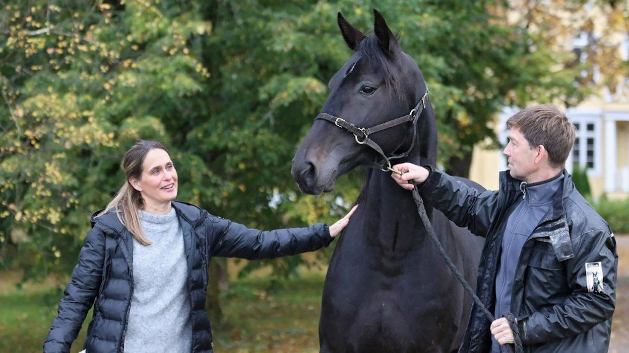 Michaela Borup ja Mathias Furuhjelm ovat jatkaneet Michaelan isän Per Borupin jalostustyötä. Run For Royalty on monen hevossukupolven satsauksen tulosta.