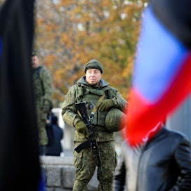 Donetskin alueen separatistijohtaja perusteli liikekannallepanomääräystään sotatoimien lisääntymisen uhalla. LEHTIKUVA/AFP