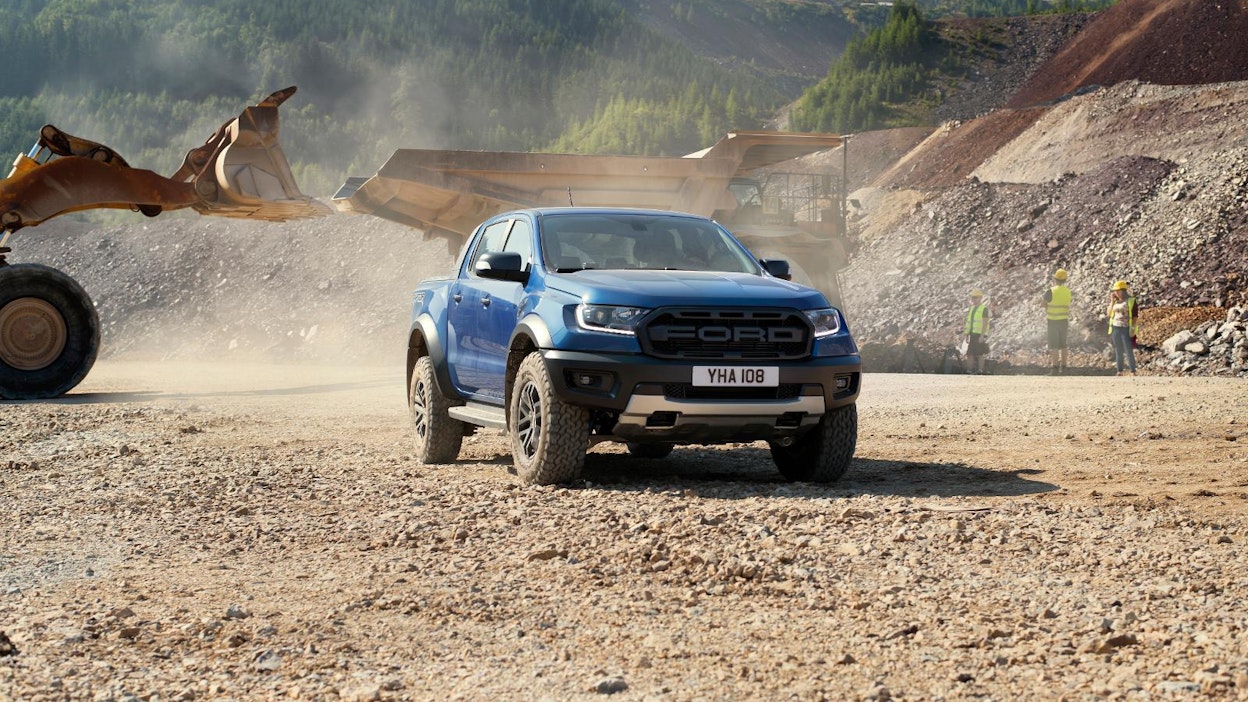 Ford Performacen Rangerista muokkaama Raptor-erikoismalli saapuu Suomeen tulevaan syksyyn mennessä.