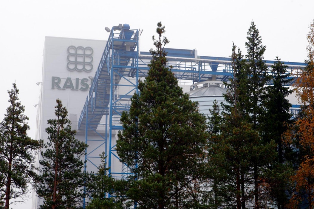 Raision rehutehdas Ylivieskassa.