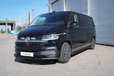 Premium Edition -malli on aina pitkällä korilla ja 150 kW 2.0 TDi moottorin ja 7-nopeuksisen DGS-automaatin yhdistelmällä varustettu 4MOTION-neliveto.