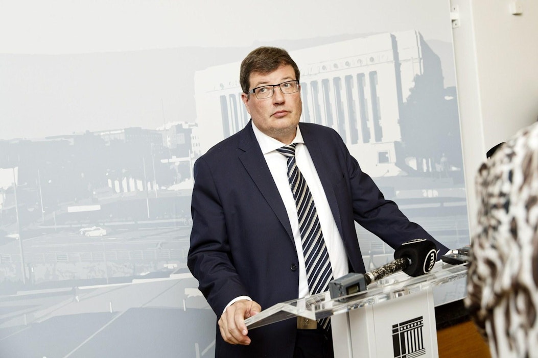 Arto Satonen oli kokoomuksen eduskuntaryhmän edellinen puheenjohtaja. LEHTIKUVA / Roni Rekomaa