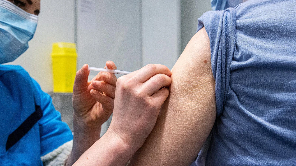 Kyselyn perusteella 20 sairaanhoitopiiristä 14 kannattaa nykyistä rokotusjärjestystä ainakin päälinjoiltaan.
