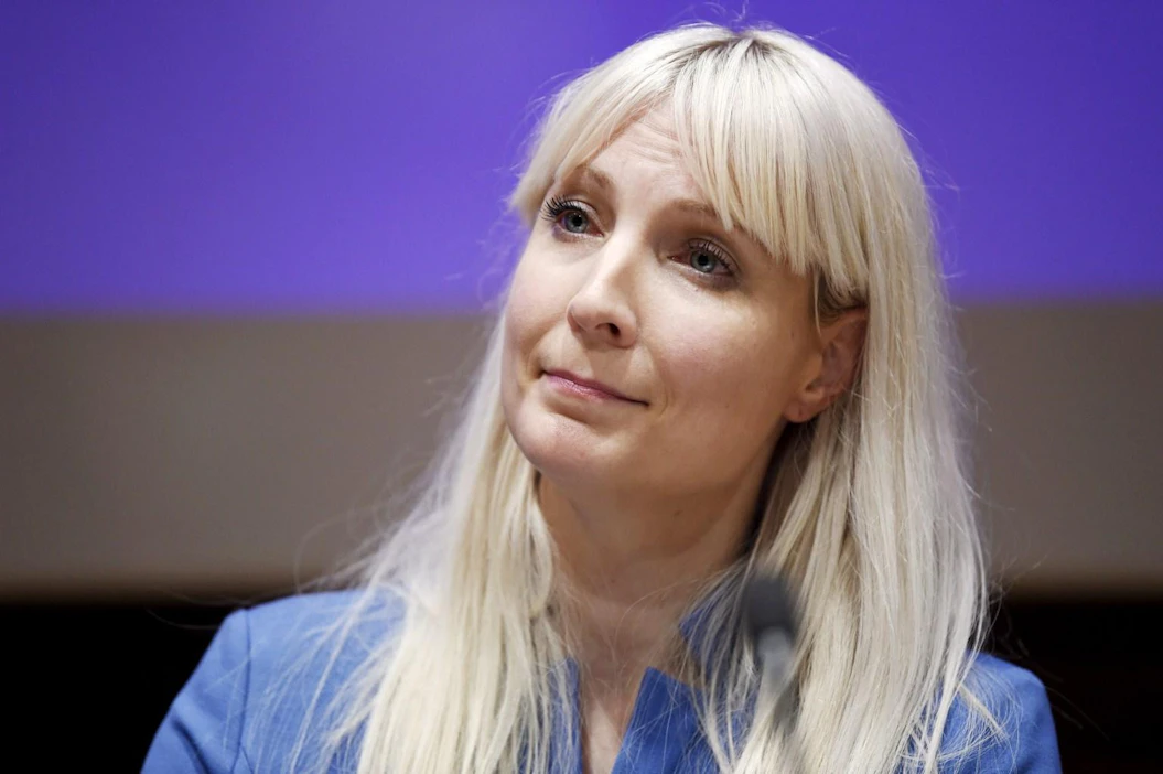 Perussuomalaisten Laura Huhtasaarta on puoluelehden mukaan uhkailtu. LEHTIKUVA / ANTTI AIMO-KOIVISTO