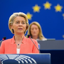Ursula von der Leyen kertoi Euroopan komission tulevan vuoden hankkeista.
