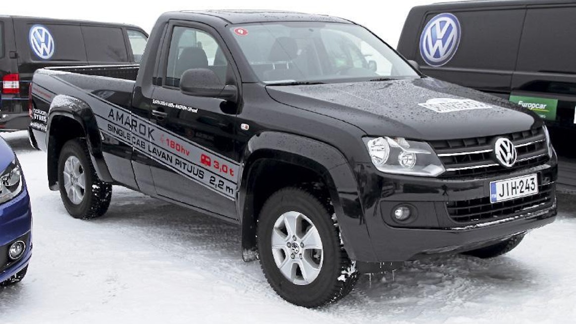 Amarok-malliston uusin tulokas on lyhytohjaamoinen ja pidempilavainen vaihtoehto. Myös moottorivalikoimassa on tapahtunut muutoksia. Nykyiset moottorivaihtoehdot ovat 2,0 TDI -versioita, 103 ja 132 kW tehoilla.