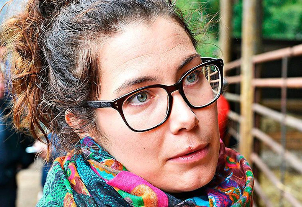 Emma Kari ja muut puheenjohtajaehdokkaat ovat parhaillaan Vihreä Suomi -kiertueella.