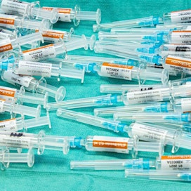 Eurooppalaiset vaikuttajat ovat käynnistäneet mittavan varainkeräyskampanjan, jolla pyritään vauhdittamaan muun muassa rokotteen kehittämistä koronavirusta vastaan.