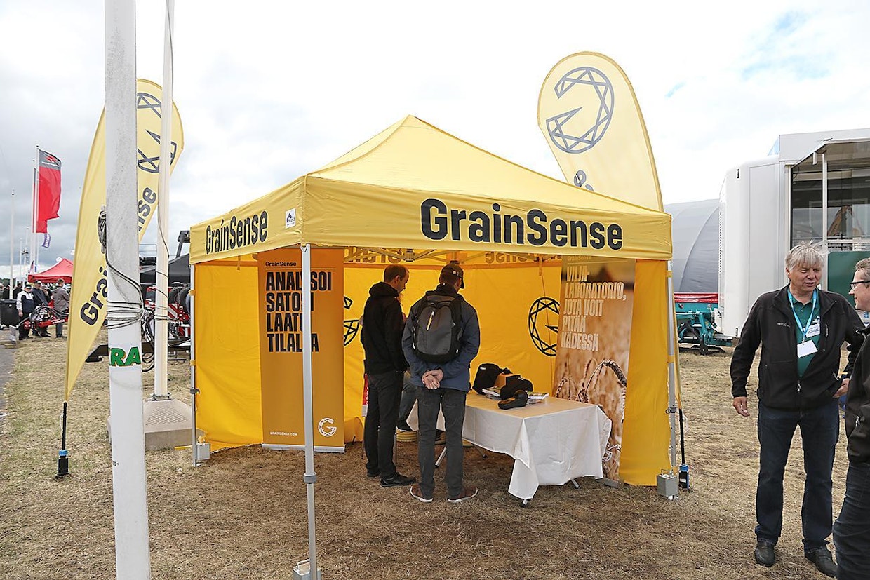 Grain Sensen yhteistyökumppanina markkinoinnissa ja käyttötuessa on Berner. Okra oli ensimmäinen näyttely Suomessa, jossa Grain Sense oli esillä.