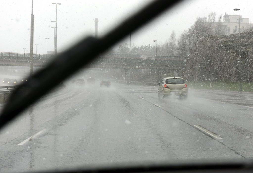 Ajosää voi jatkua huonona. LEHTIKUVA / Heikki Saukkomaa