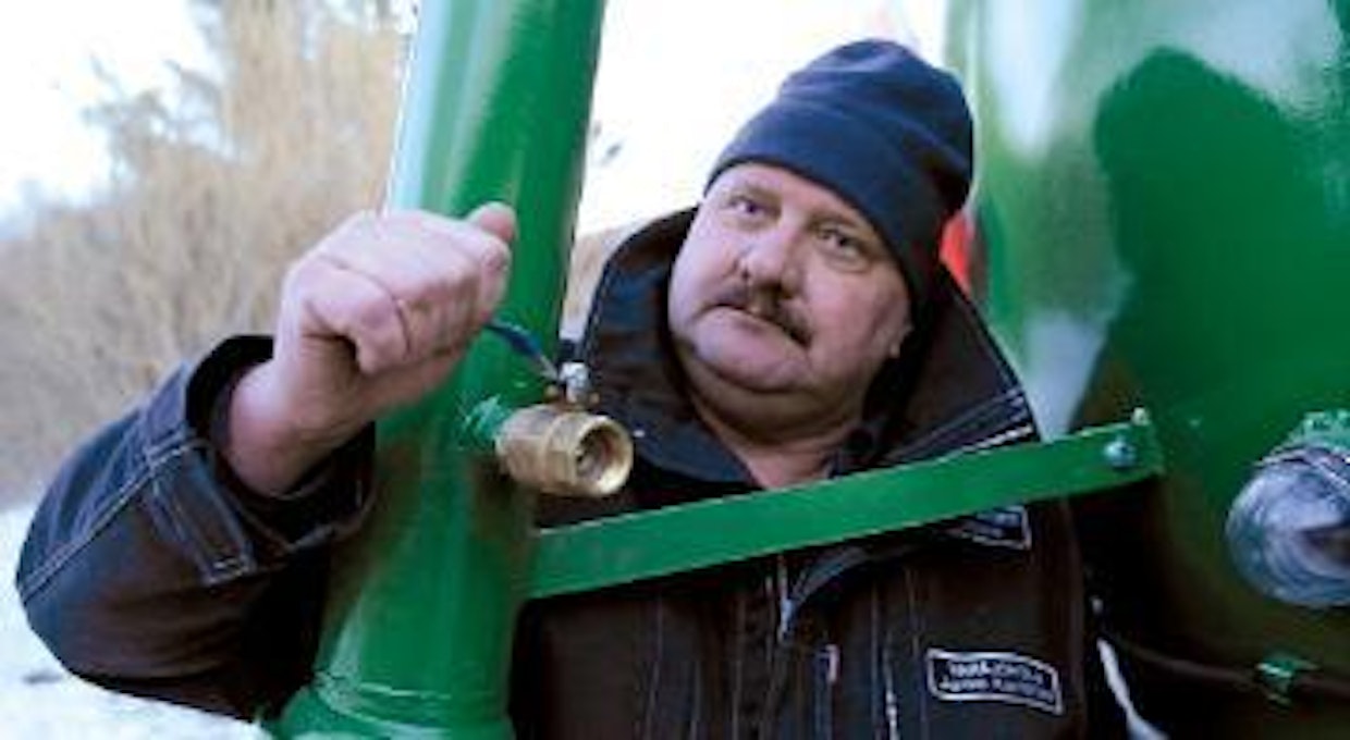 Palloventtiilien pitää olla toimivia, toteaa Jarmo Kantoniemi.