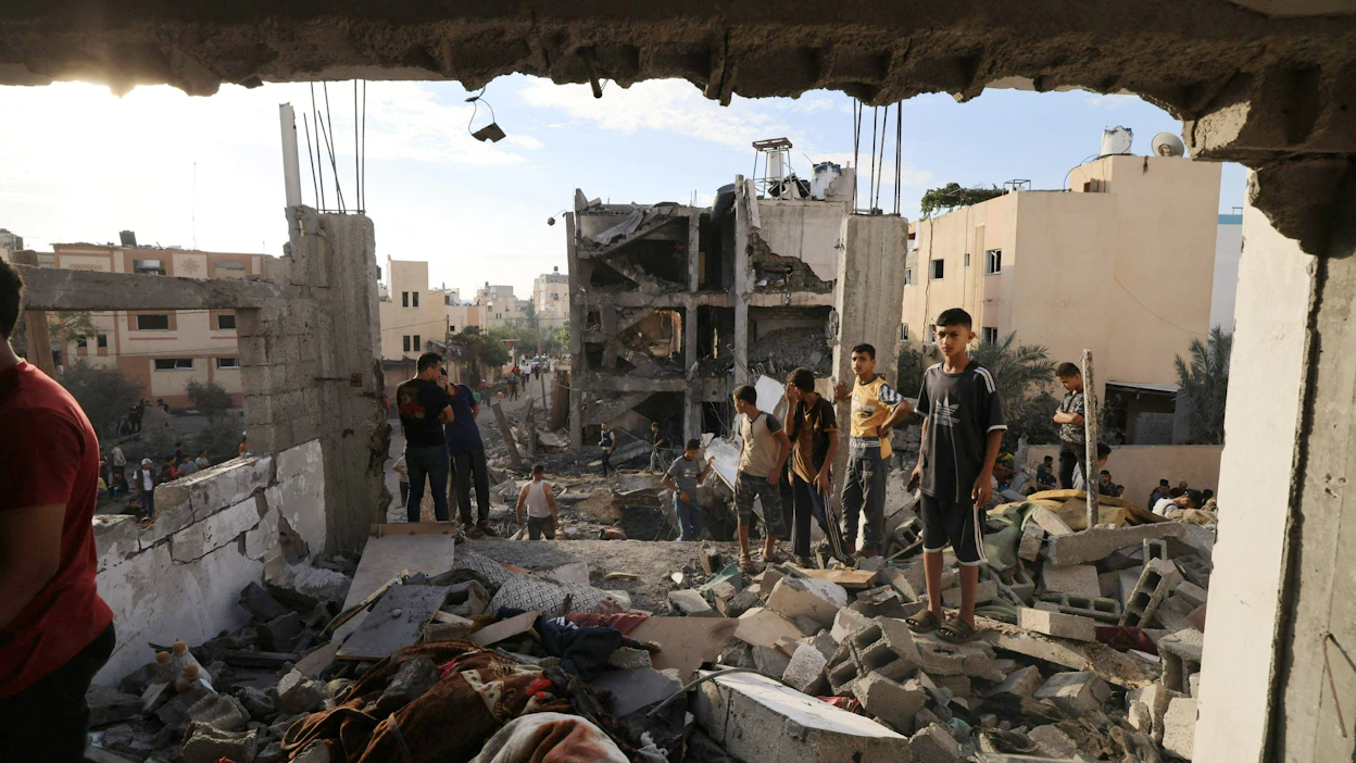 Israelin iskuissa on tuhoutunut kokonaisia naapurustoja ja niissä on saanut surmansa yli 2 700 ihmistä, joista suurimman osan arvioidaan olleen palestiinalaissiviilejä. LEHTIKUVA/AFP.