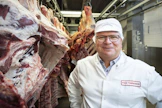 Lihatukku Tamminen ottaa valikoimaansa mukaan kasviproteiinit. Kuvassa Tammisen toimitusjohtaja Pasi Tamminen. 